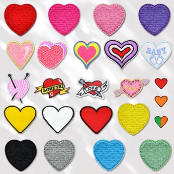 Colorate în Formă de Inimă Broderie Patch-uri de Dragoste Cupidon Simbol Copil Iubitor de Insignă Mică de Fier pe Inimi Haine de Fata Aplicatii Decorative