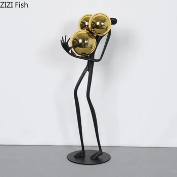 Black Metal Man Balonul De Aur Decorative Figura Statuie Caracter Meserii Birou Ornamente Decor, Decor Modern Sculptura Abstractă
