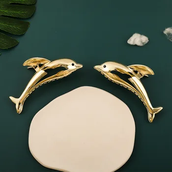 Design nou Delfin Forma Rafinat Gheara de Metal clip Drăguț Dulce de Culoare Solidă Shark Clip de Păr Pentru Fete Femeie pălării accesorii